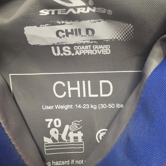Stearns Kids Classic Life Vest, USCG Approved Type III Life Jacket - Picture 2 of 3